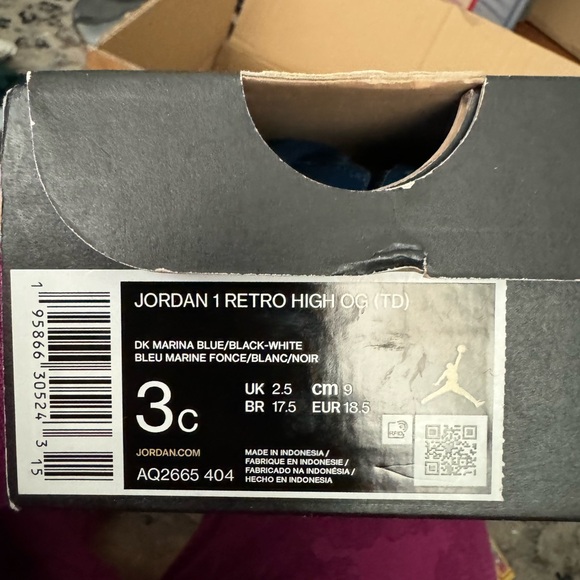 Jordan Retro 1 - Picture 2 of 2